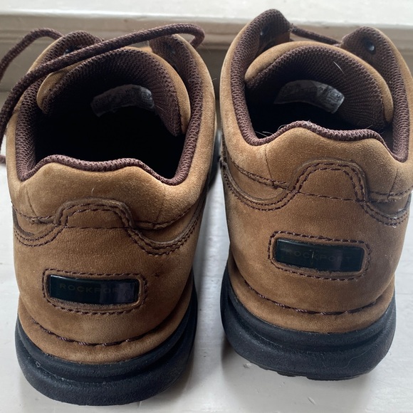 Rockport women’s lace up tan boots - Picture 5 of 6